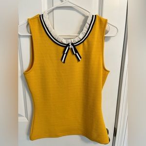 Review Womens Leilani blouse Size 8 (S/M)